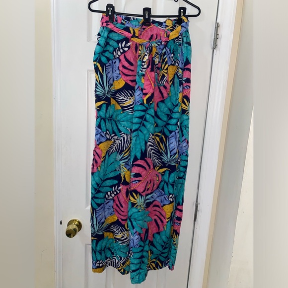 Forever 21 women leaf print wide leg pant size 1X - Picture 2 of 8
